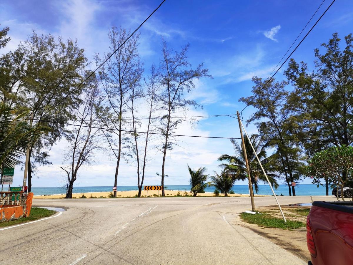 Holiday Homestay Dungun Bagian luar foto